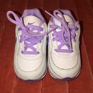 Girls purple air max